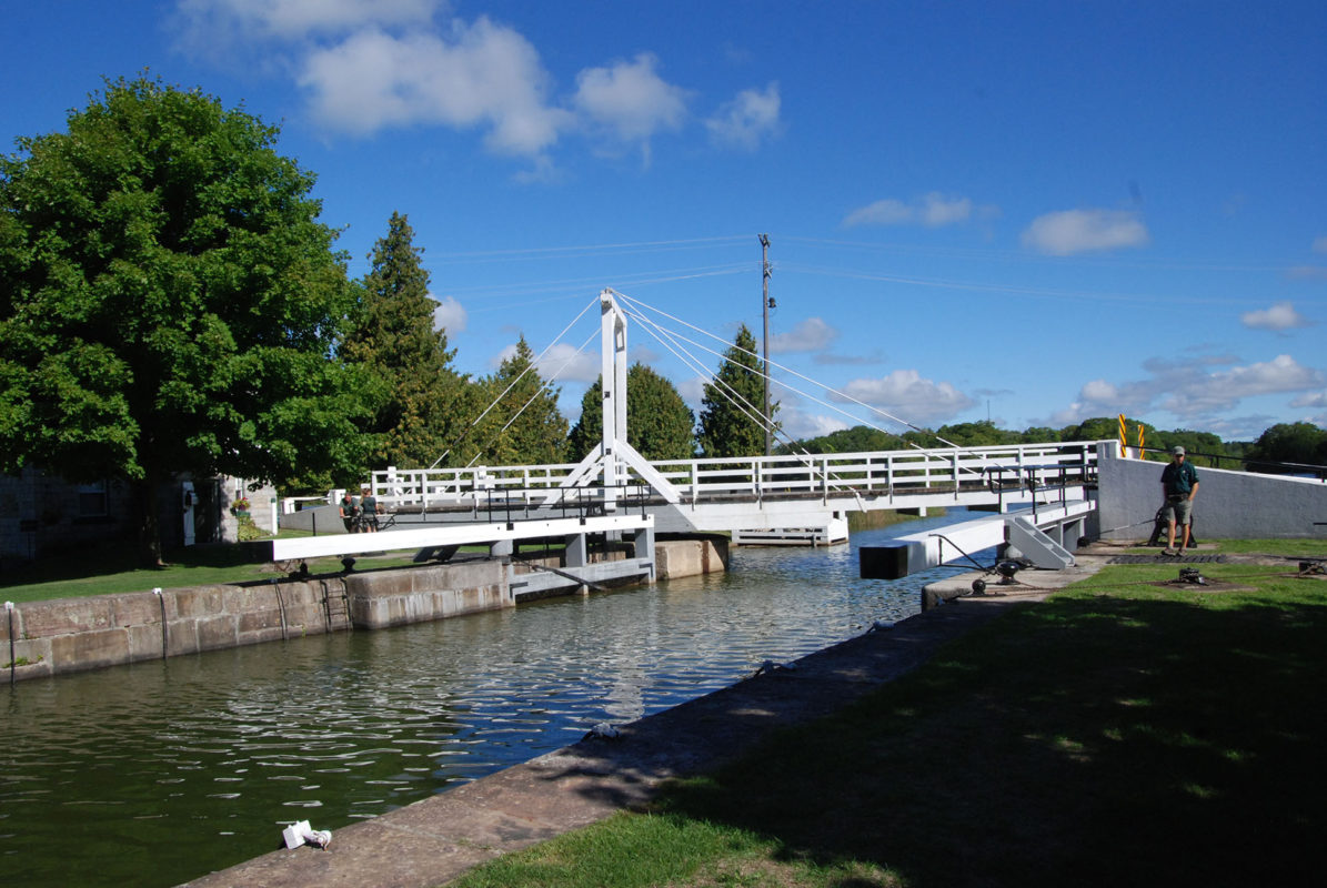 Lower Brewers Lock – Amazing Places